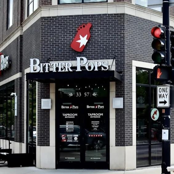 Bitter Pops Lakeview Chicago - craft beer specialist with strong non-alcoholic beer selection