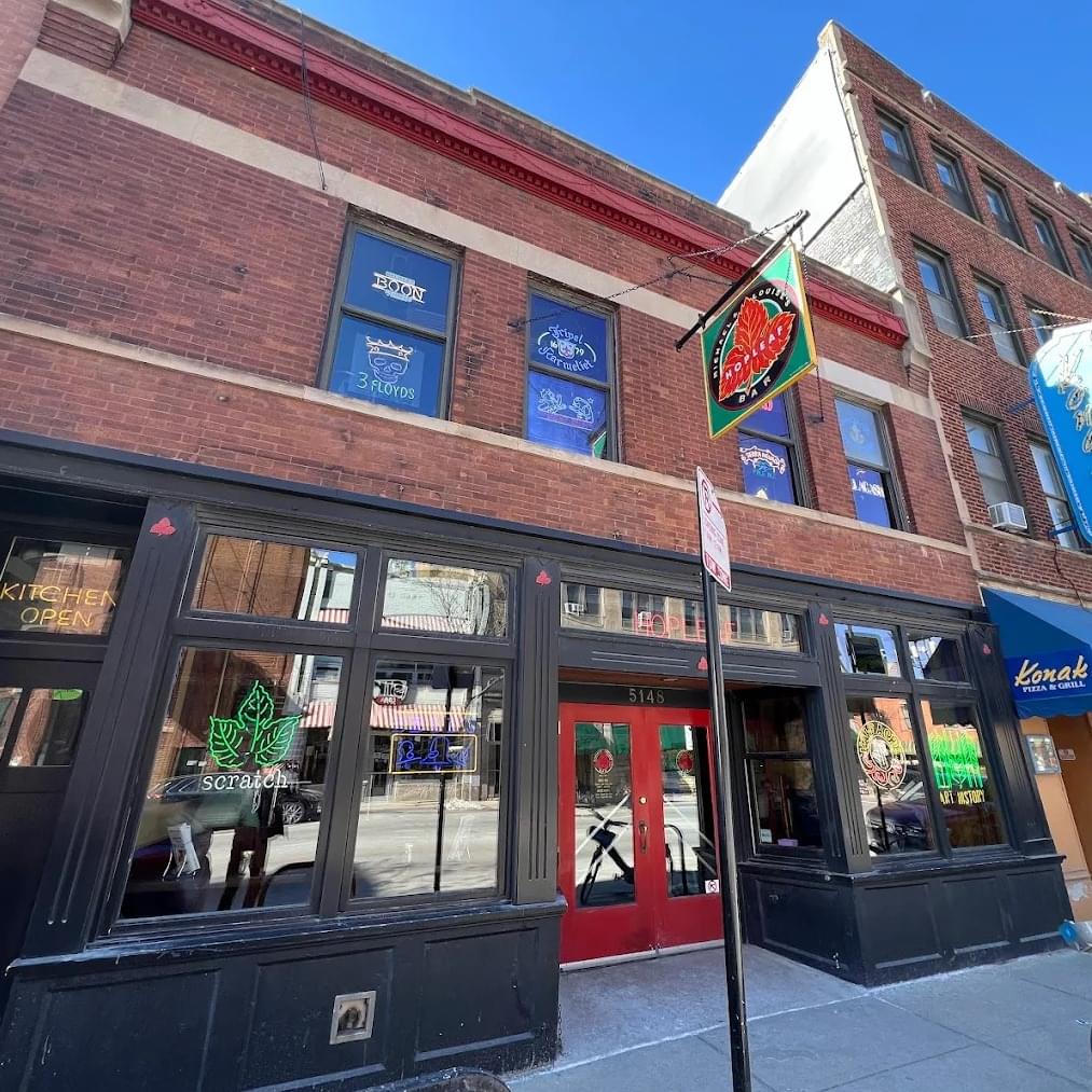 Hopleaf Bar Ravenswood Chicago - neighborhood pub with unique non-alcoholic beer selection