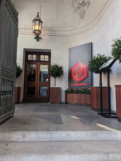 Lucky Cat By Gordon Ramsay