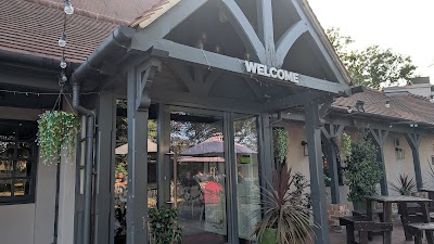 Harvester - Rayleigh Weir