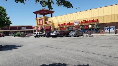 La Chiquita Food Market
