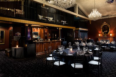 Standard Restaurant, The (519596)