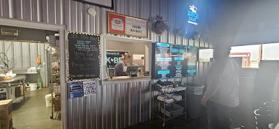 Roosters Icehouse