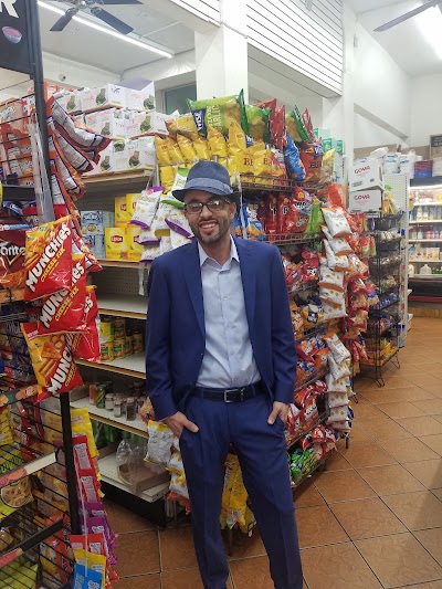 Nourish Deli & Grocery