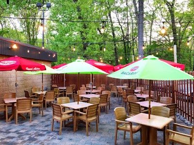Ott's - Medford