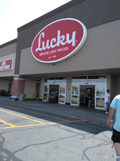Lucky Supermarket