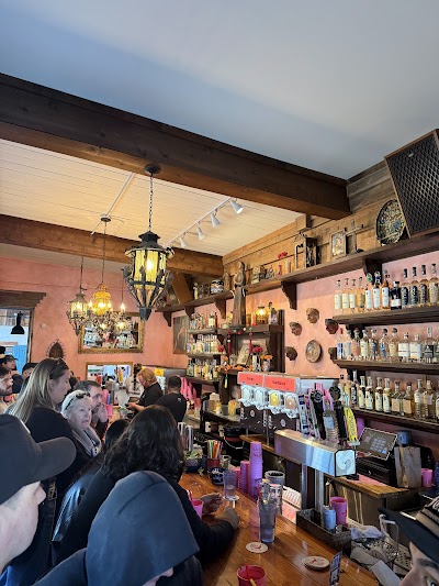 De Nada Cantina