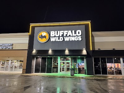 Buffalo Wild Wings Gril #3423