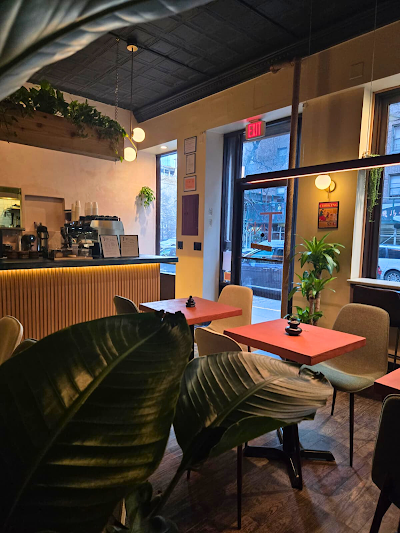 Tinto Cafe And Bar