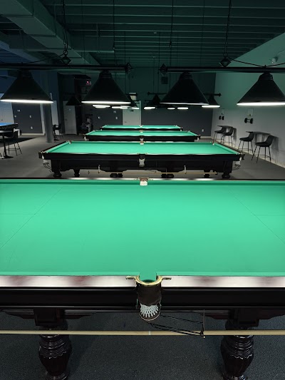 Pyramid Billiards