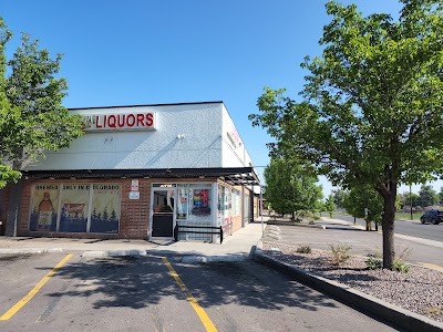 T & R Liquor Store