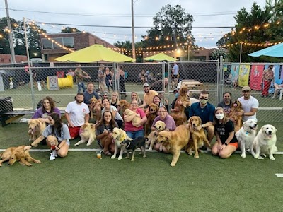 Doggos Park And Pub