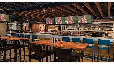 King Taps First Canadian Place