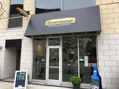 Street Corner Mkt At Bank