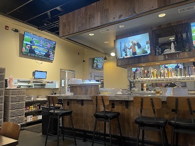 Rocas Sports Bar & Grill