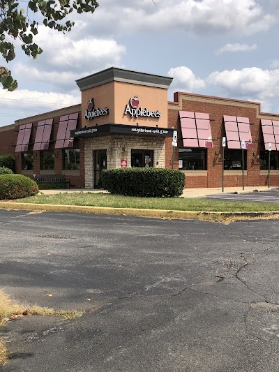 Applebees Neighborhood Grill & Bar