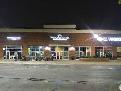 Buffalo Wings & Rings