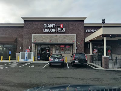 Giant Liquors
