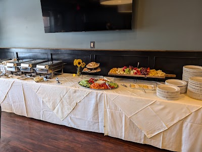 Tyler Fitzgeralds Restaurant