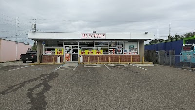 Munchees Food Store