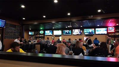 Cardos Pizza & Spirits