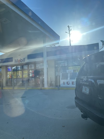 49th St Mobil