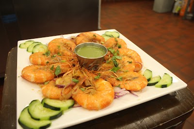 Los Patitos Sports Bar & Grill