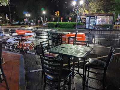 Brickhouse Bar & Grill