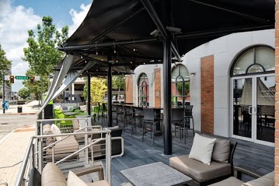 Courtyard By Marriott - Springfield Downtown