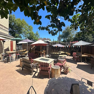 Bar & Grill