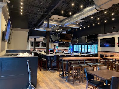 Quincys Potomac Bar & Grille