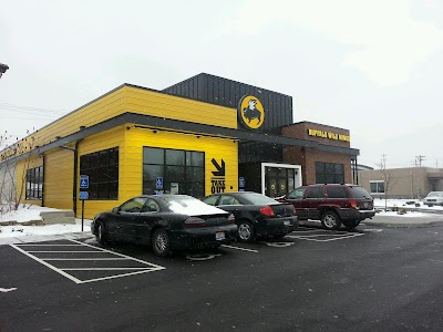 Buffalo Wild Wings Gril #393