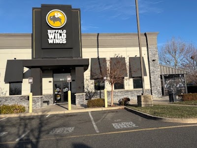 Buffalo Wild Wings Gril #3669
