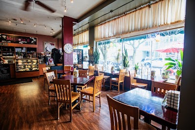 Magnolias Deli & Cafe