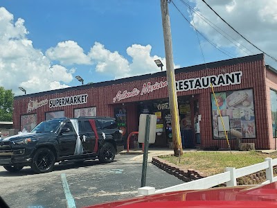 La Monarca Supermarket #2807