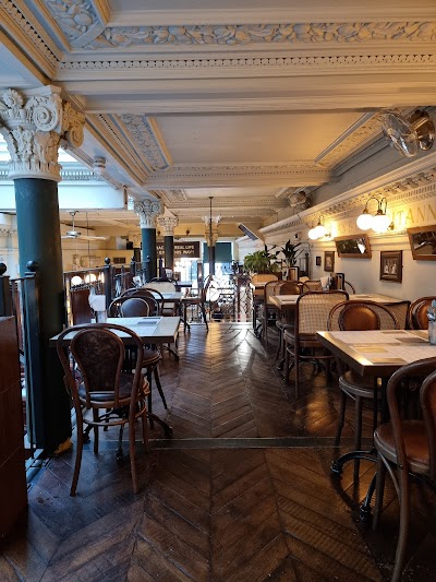 Chaakoo Bombay Café