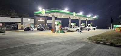 Teddy S Market- Prominence Point