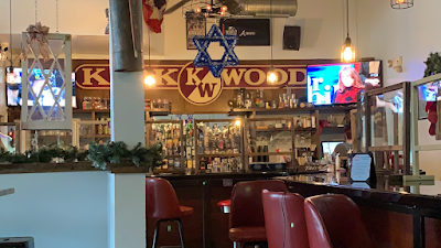 Bob & Harriots Home Bar (the Pullma