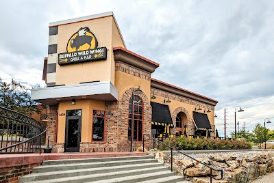 Buffalo Wild Wings Grill & Bar