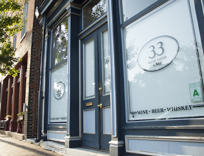 33 Wine Shop And Bar