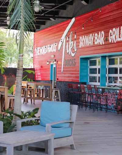 Tiki Docks Skyway Bar & Grill
