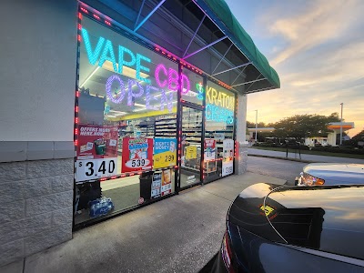 Lyman Tobacco And Vape
