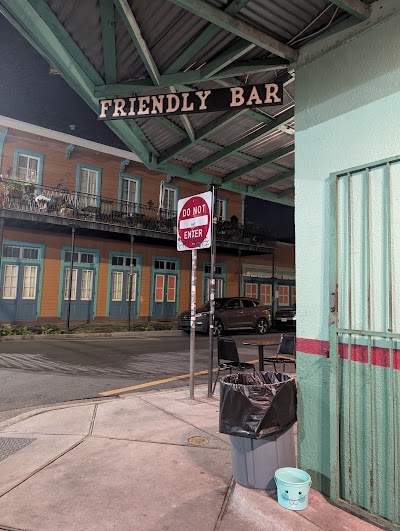 Friendly Bar
