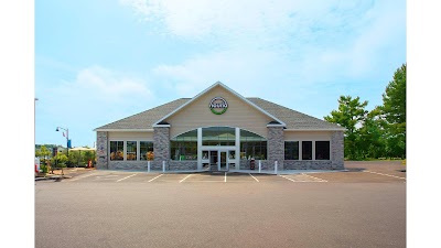 Lil  Mart / Falmouth