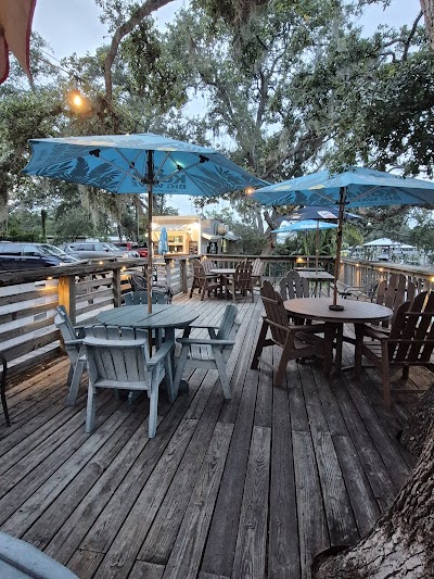 (b) Alafia Rivr Beer Shed