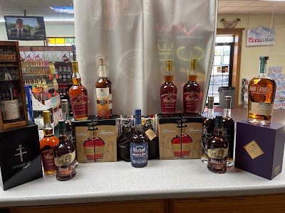 Crawford Liquor & Smoke