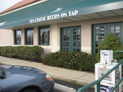 Joe Santuccis Bar & Gril