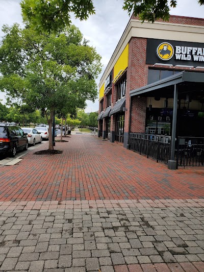 Buffalo Wild Wings Gril #245