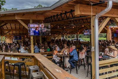 The Hub At Feather Oaks