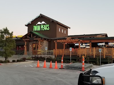 Twin Peaks Restaurant #46